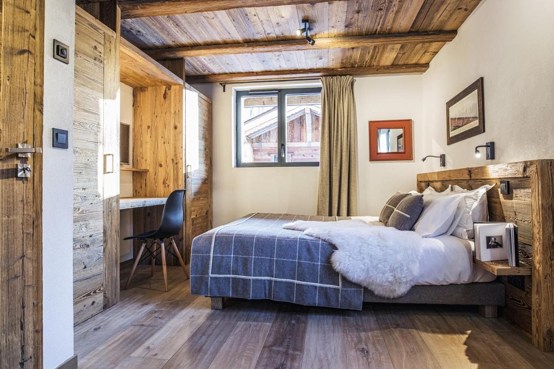 Chalé Chalet Black Wood *